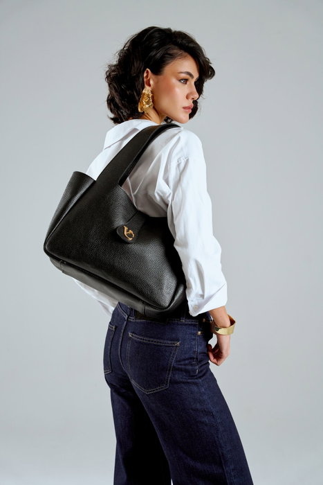 Vince Camuto Bolso de Mano Black Elegante y Versátil para Mujer, Bolso Negro de Piel de Polivinilo con Amplio Espacio Interior y Múltiples Bolsillos